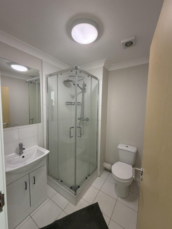 Room Coplaw Street in Glasgow