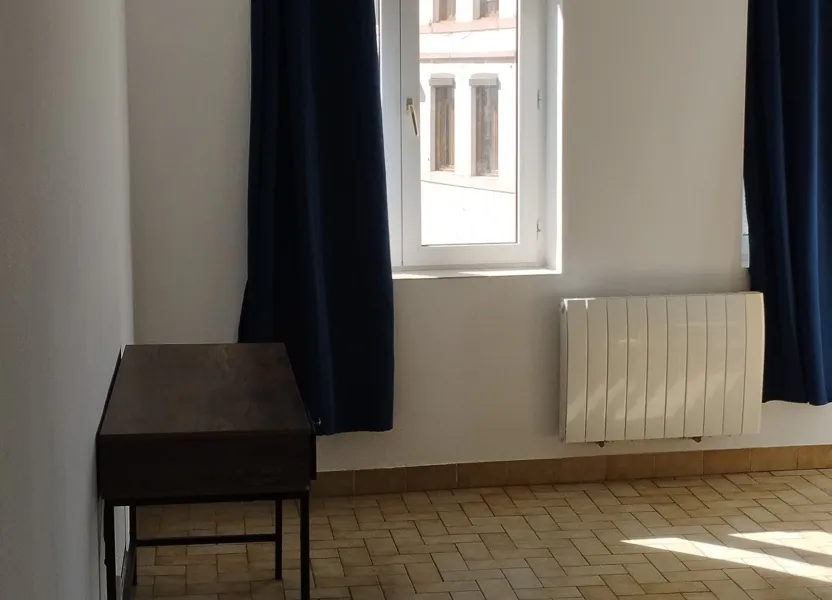 Chambre Rue des Trois Filloires à Arras