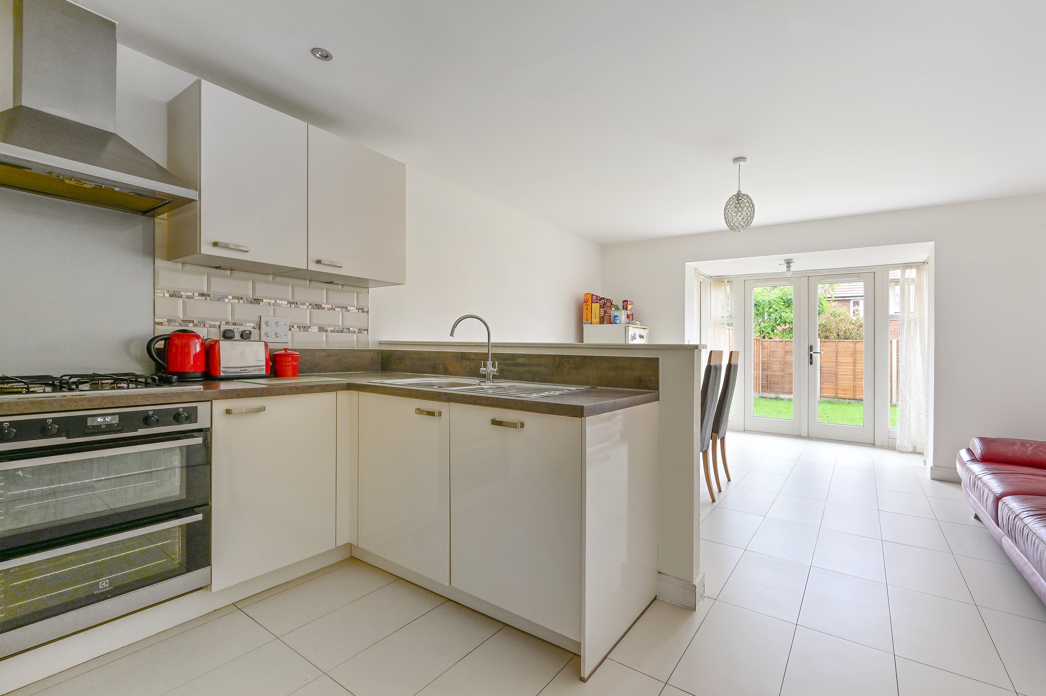 House Mercer Avenue in Ebbsfleet Garden City