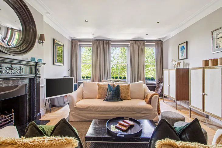 Flat Cadogan Square in Greater London