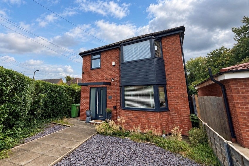 House Brookfield Road in Cheadle