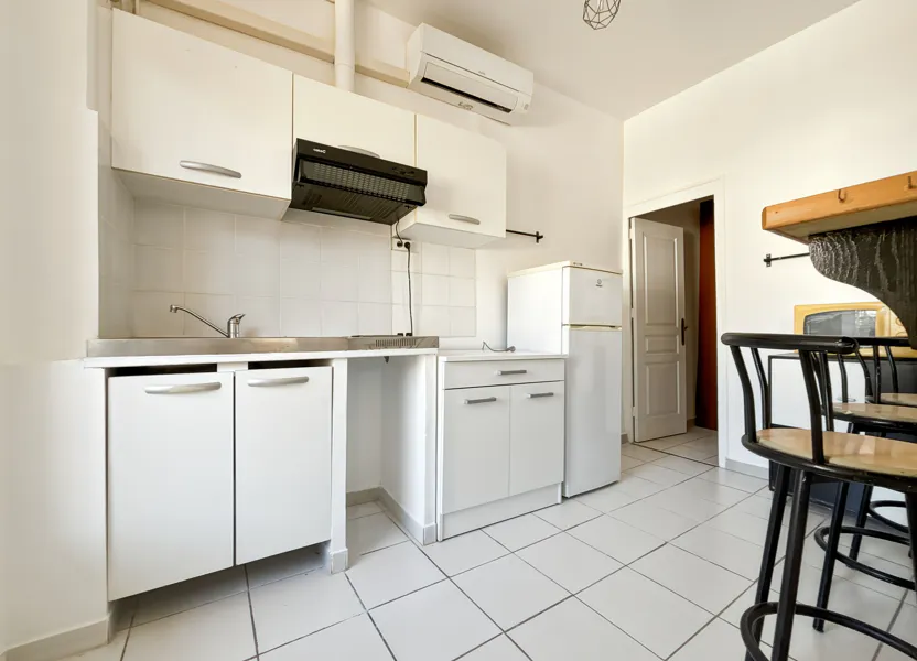 Flat Traverse Raynouard in Marseille