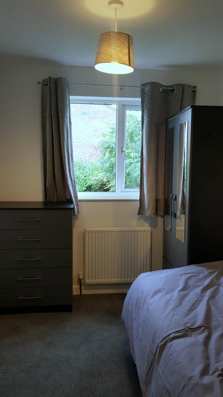 Room Loxley Close in Redditch