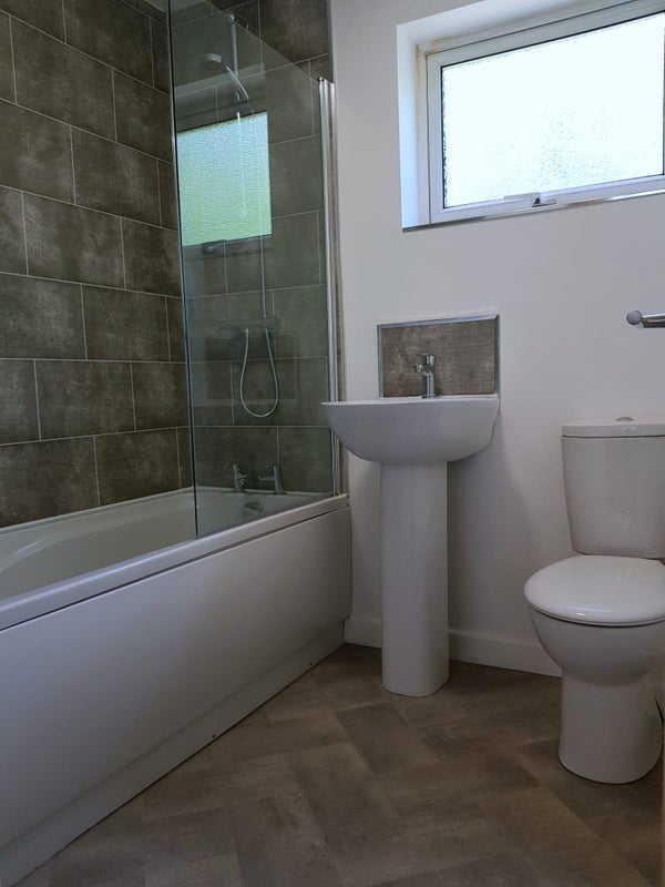 Room Loxley Close in Redditch