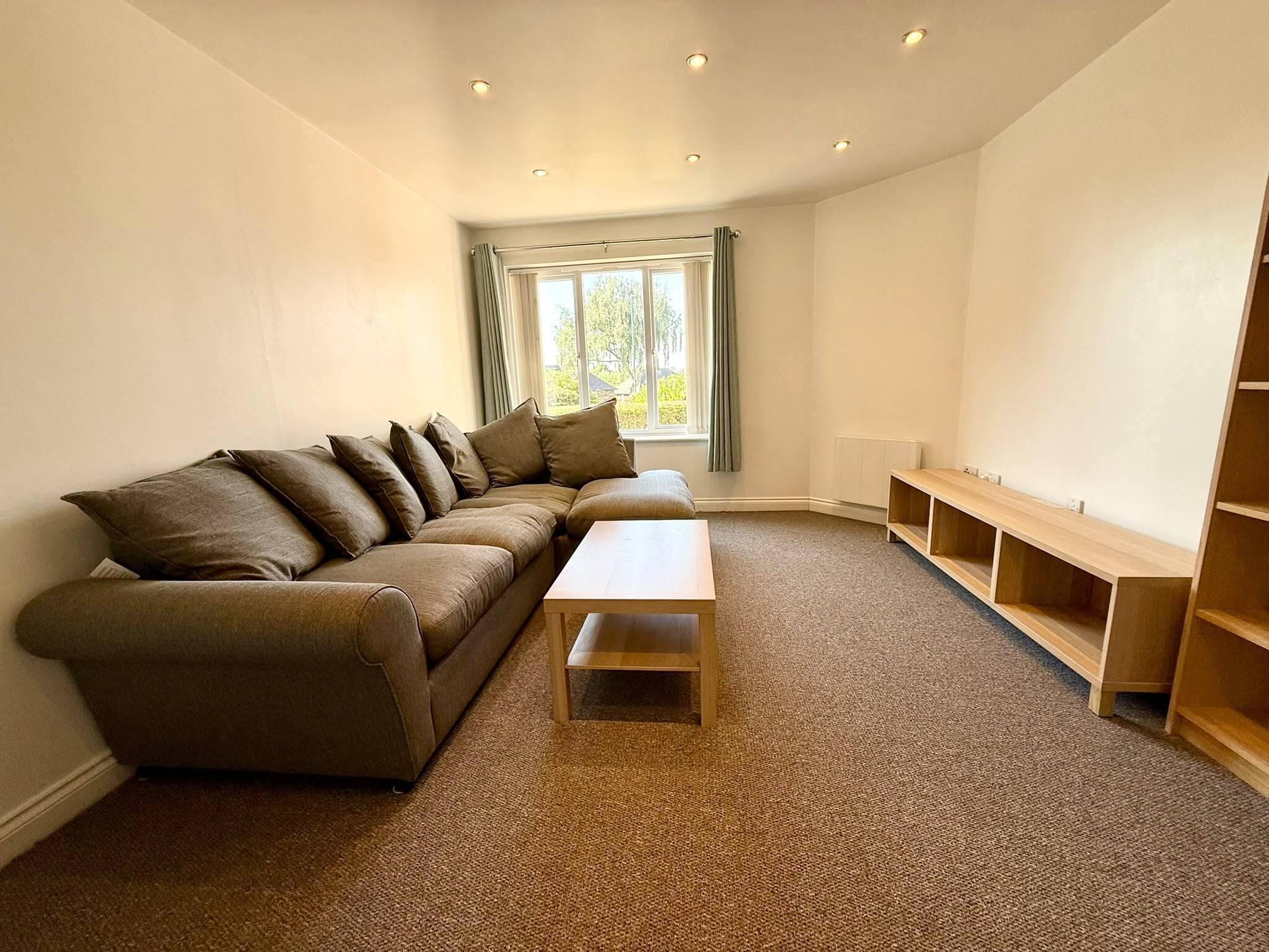 Flat Pavior Road in Nottingham
