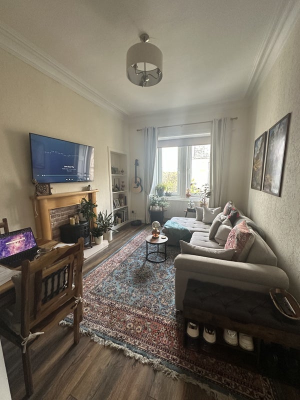 Room Pirrie Street in City of Edinburgh