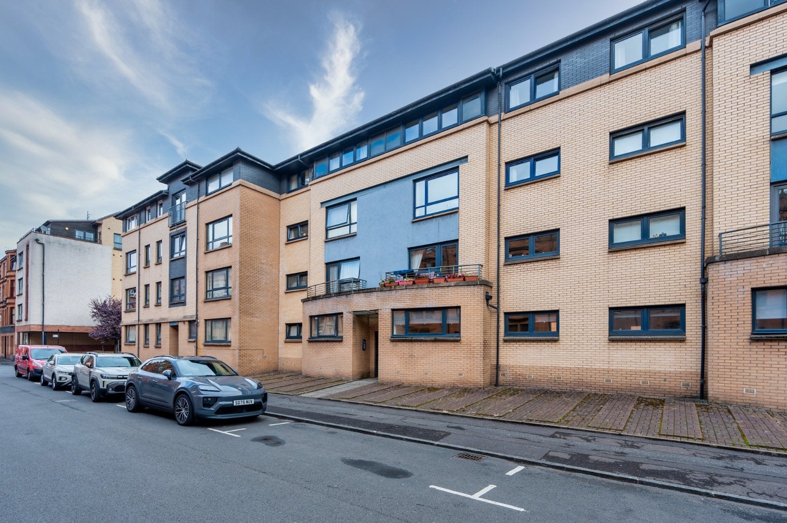 Flat Hayburn Street in Glasgow