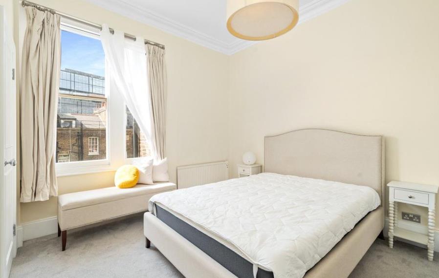 Flat Melcombe Place in City of Westminster