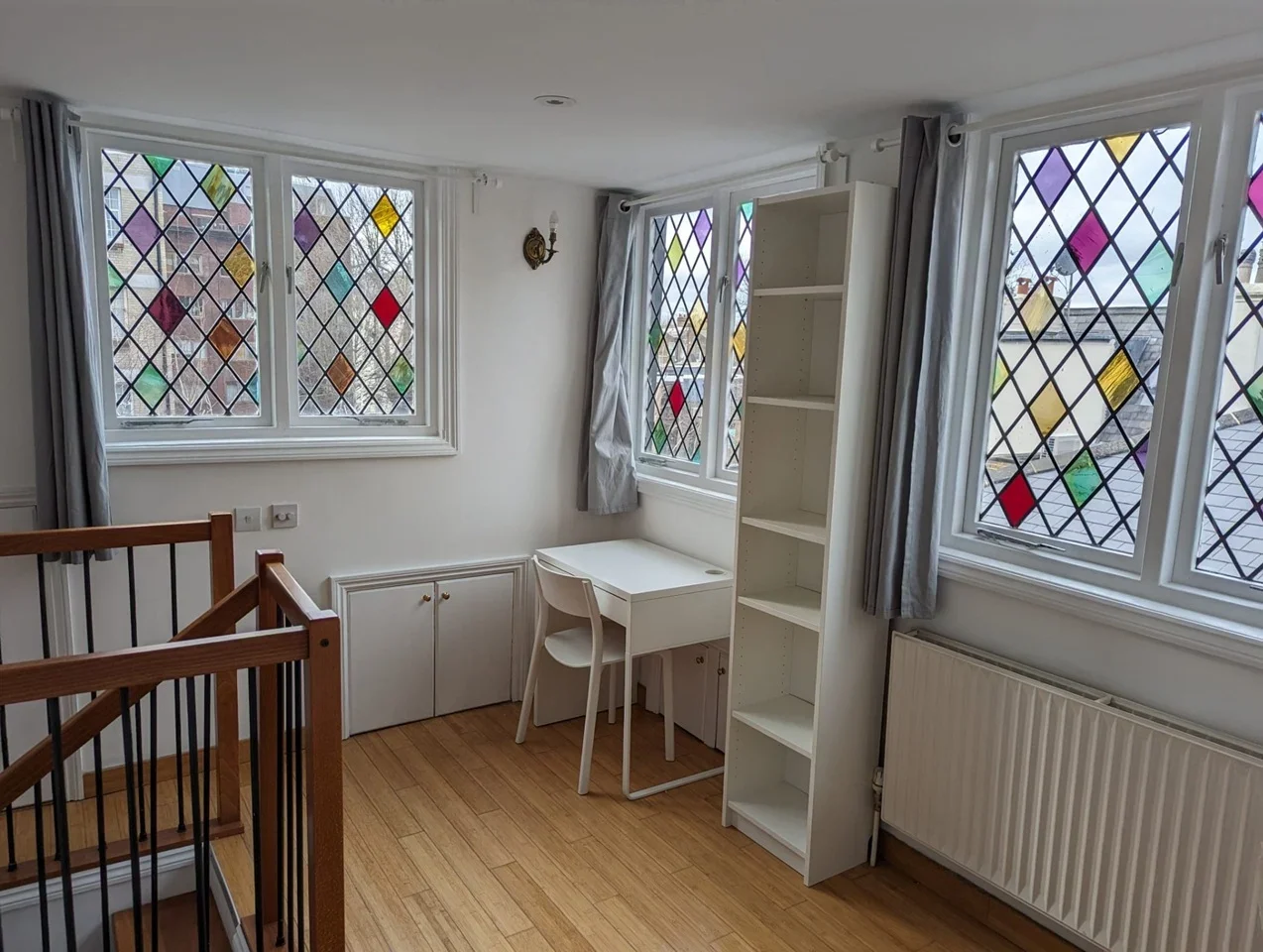 Flat Melbury Road in Greater London