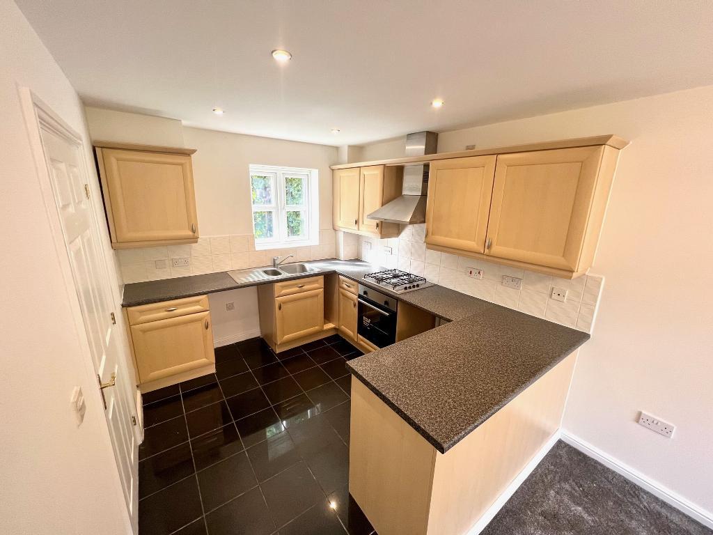 House Kingsbury Close in Bury