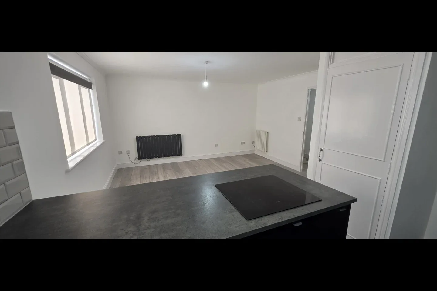 Flat Overton Drive in Greater London