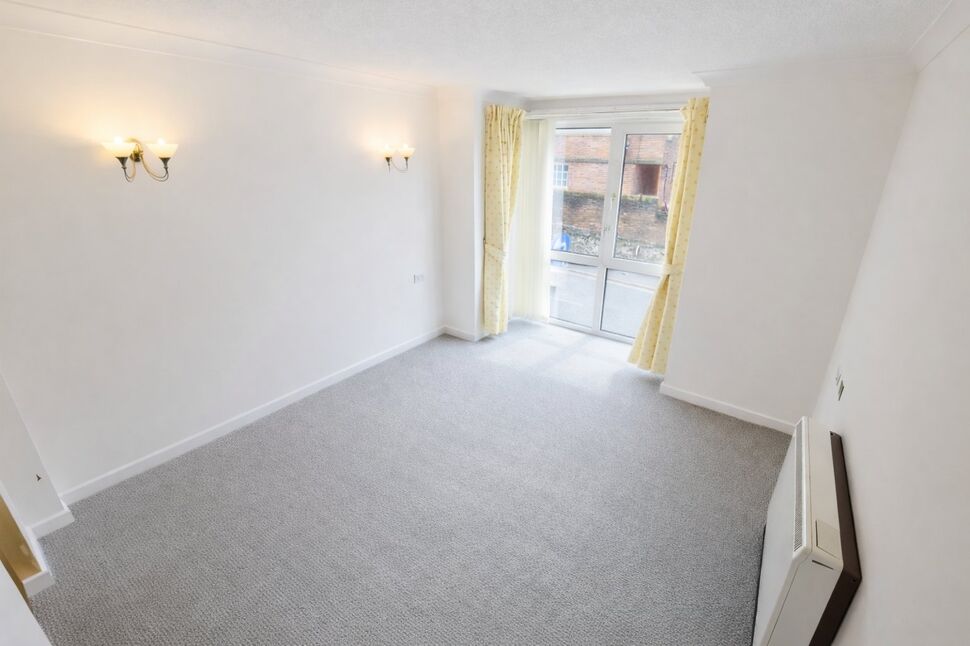 Flat Garden Lane in Chester