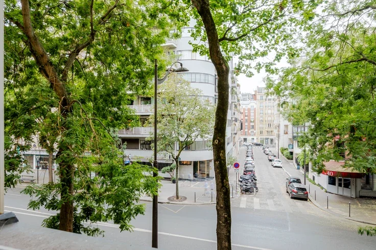 Appartement Avenue de Versailles à Paris