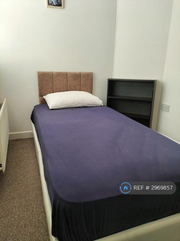 Room Carlisle Street in West Lindsey