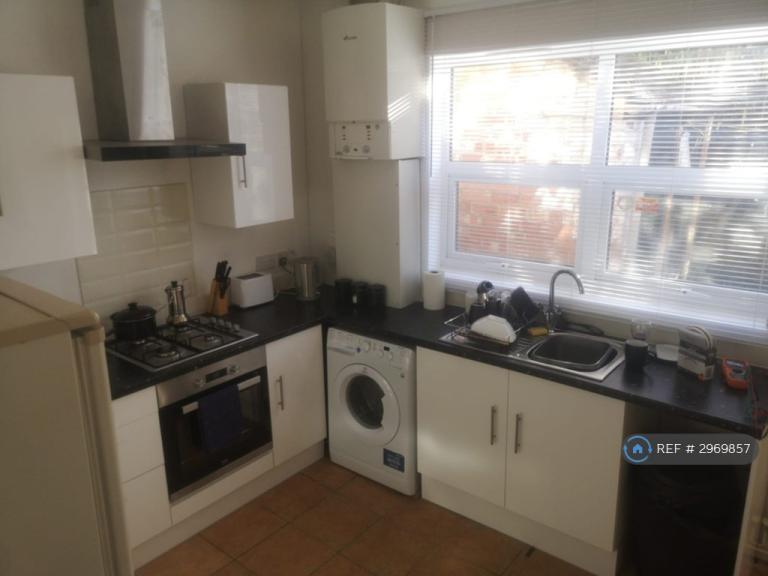 Room Carlisle Street in West Lindsey