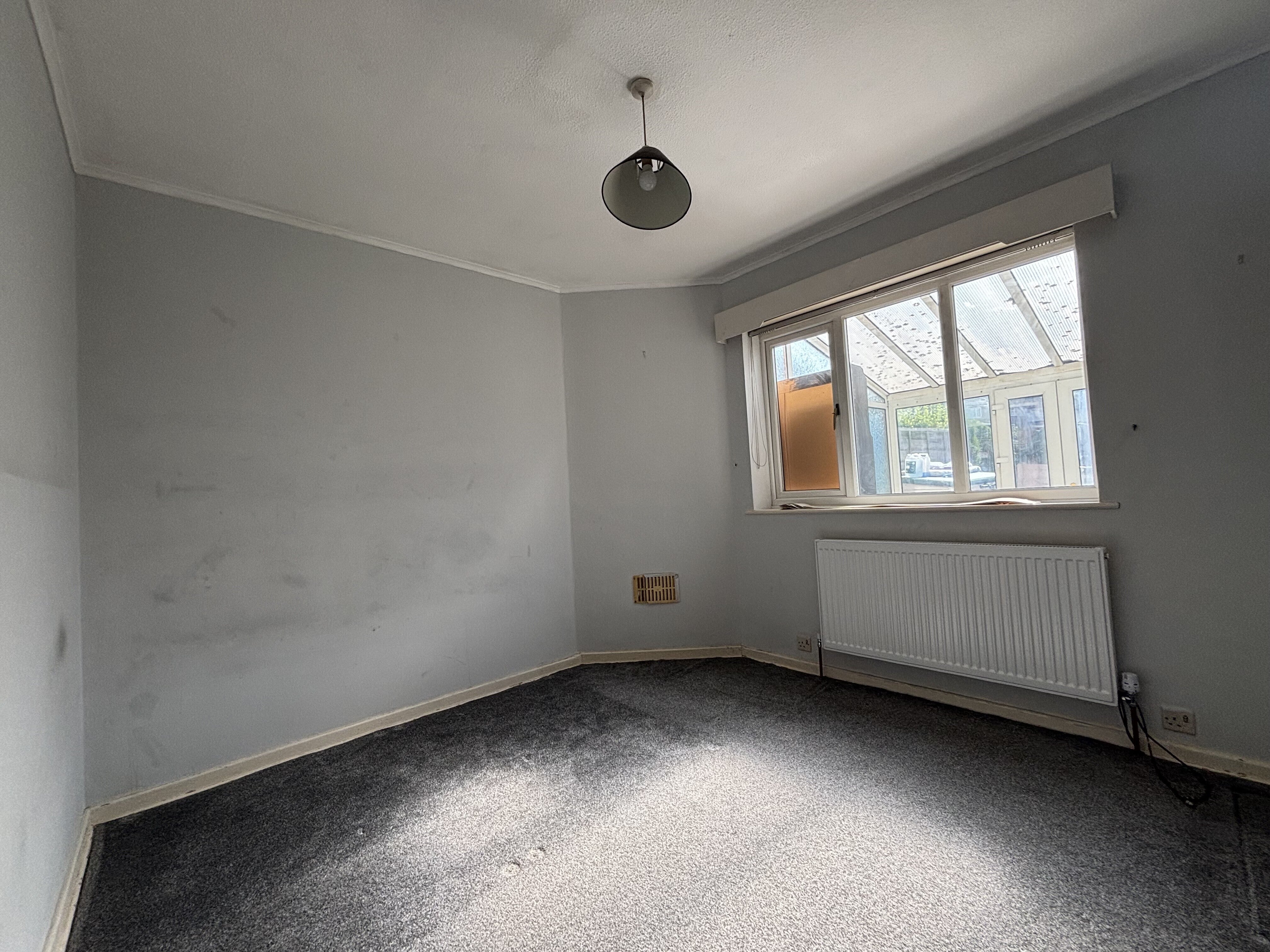 House Cherry Tree Avenue in Sandwell