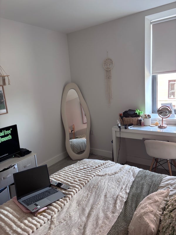 Room Old Mill Street in Manchester