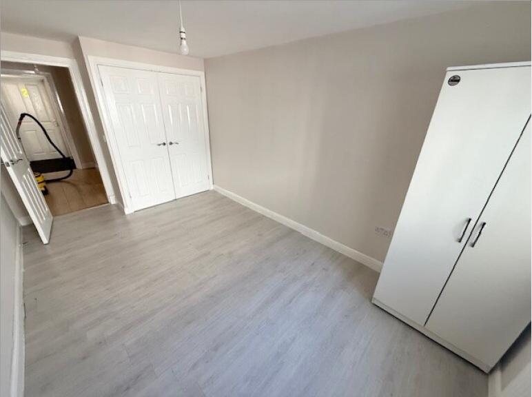 Flat Walthall Street in Crewe