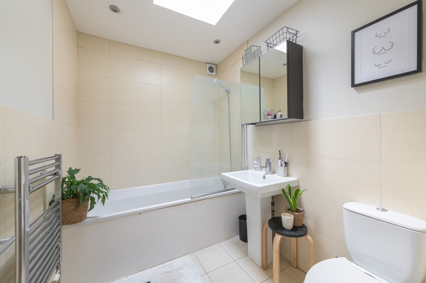 Flat Stockwell Road in Greater London
