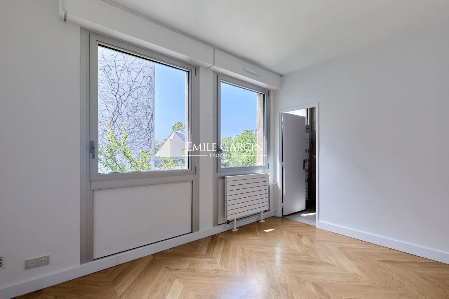 Appartement Rue de Bourgogne à Paris