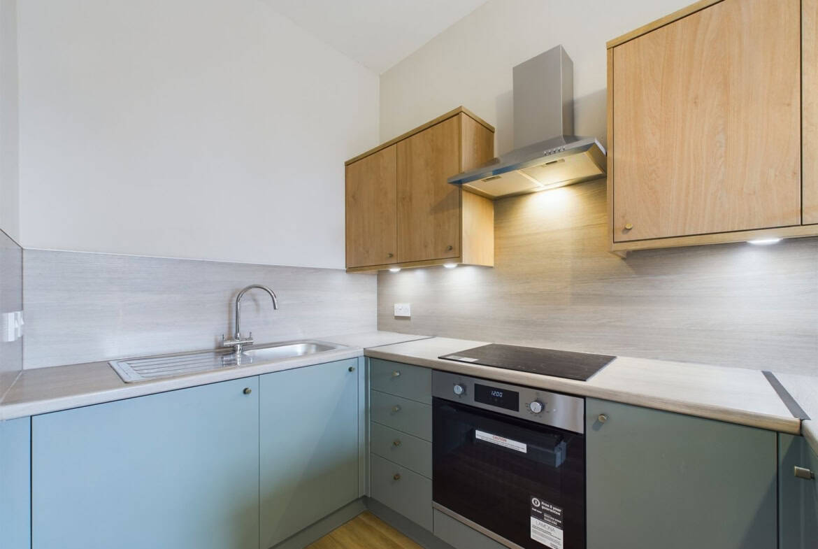 Flat Neilston Road in Paisley