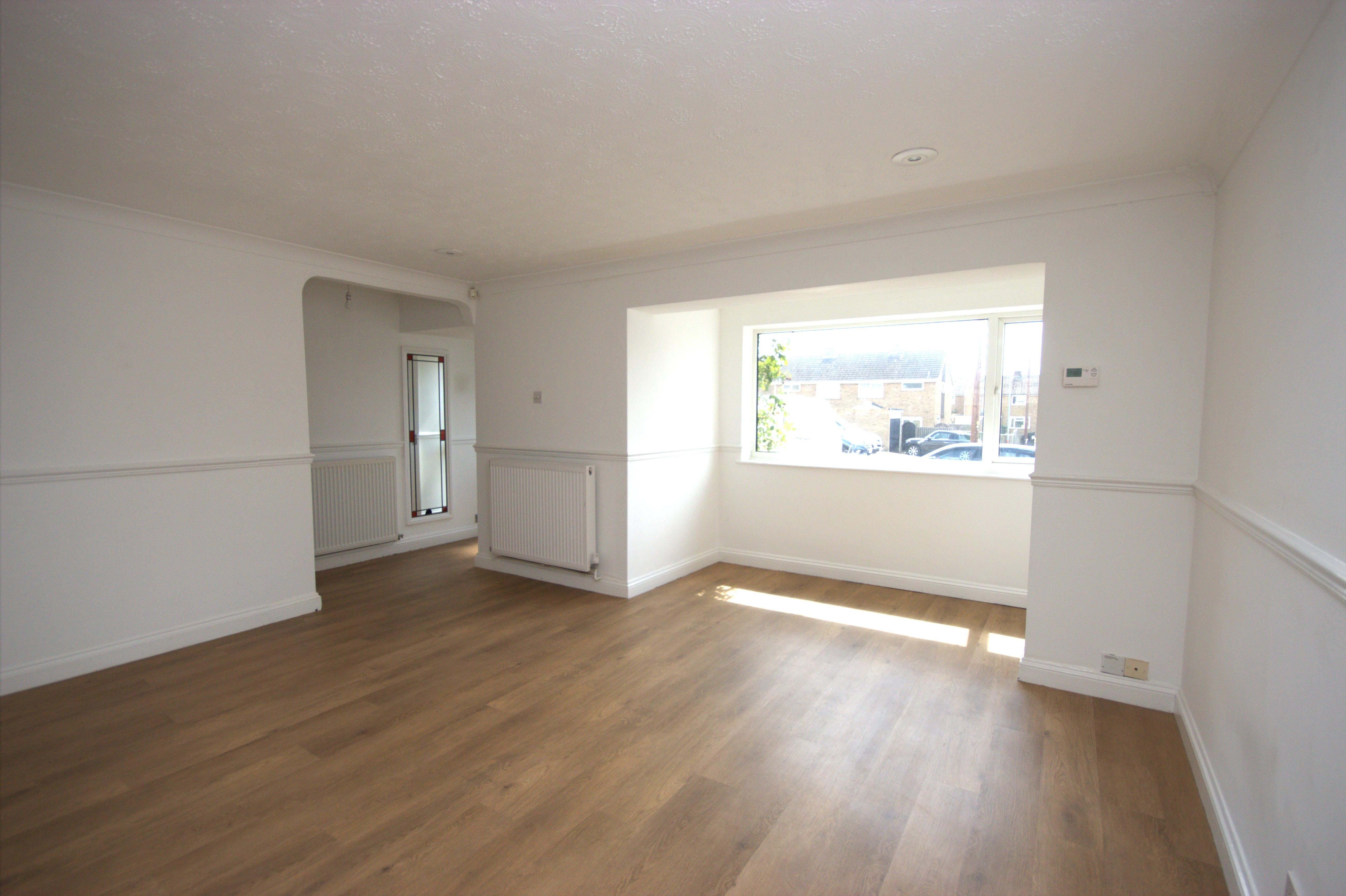 House Woburn Court in Rushden