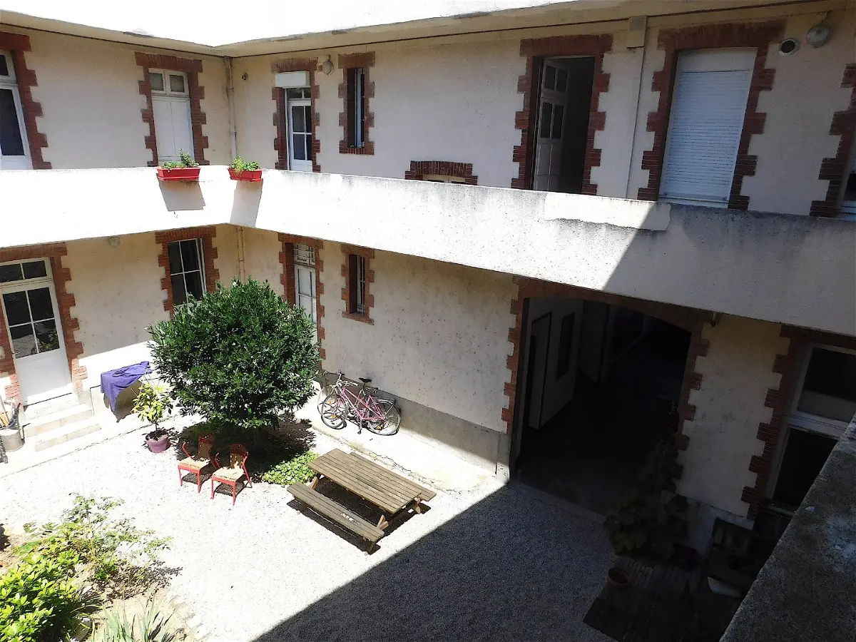 Flat Rue Dupleix in Nantes