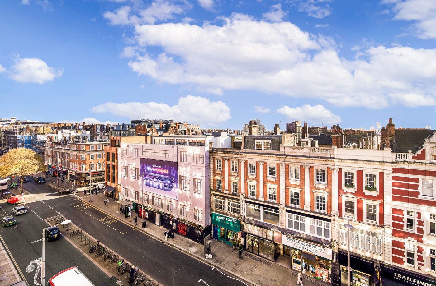 Flat Phillimore Walk in Greater London