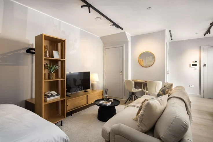 Flat Clenston Mews in City of Westminster