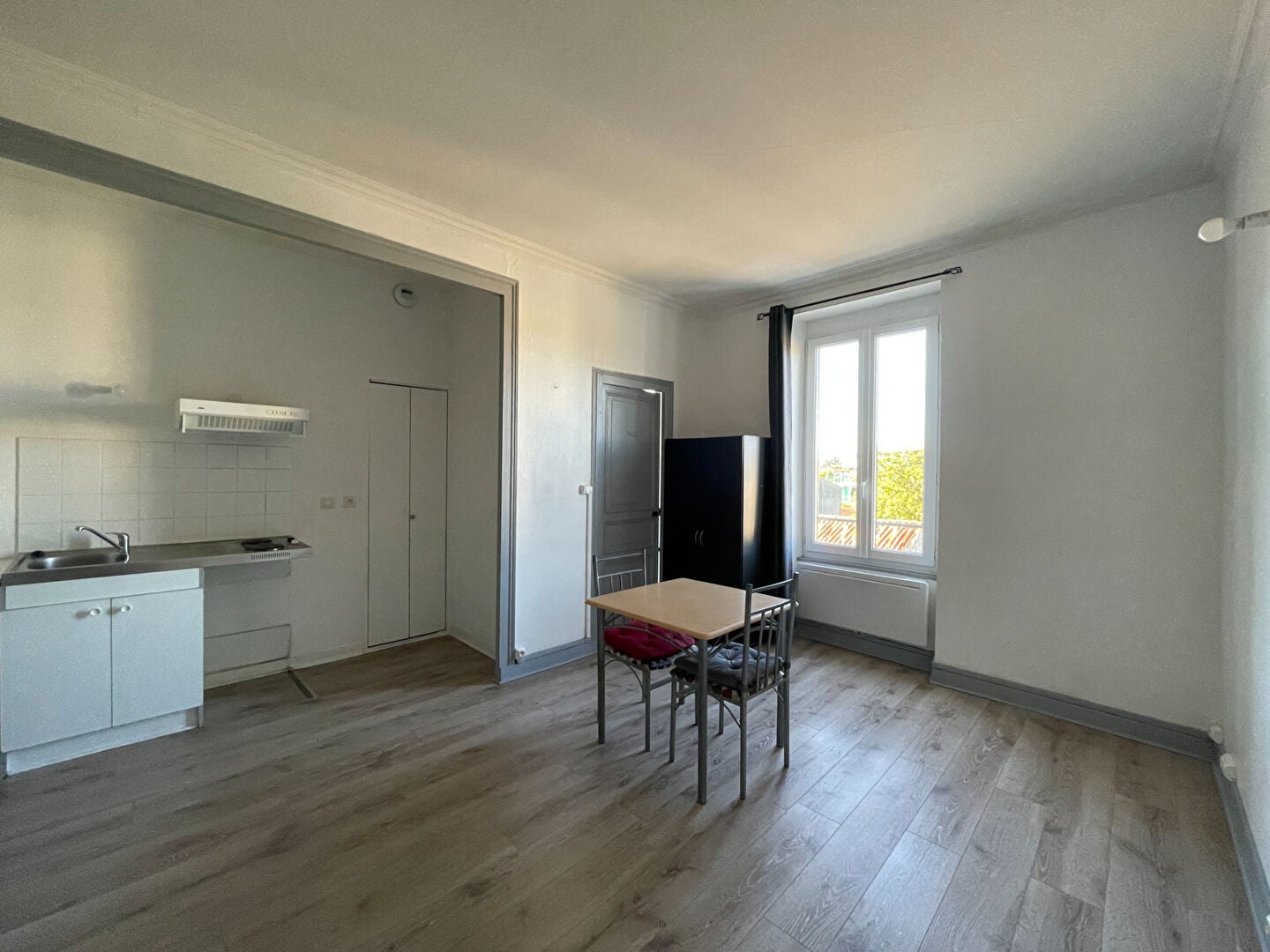Flat Rue du Colonel Dumont Saint-Priest in Fontenay-le-Comte