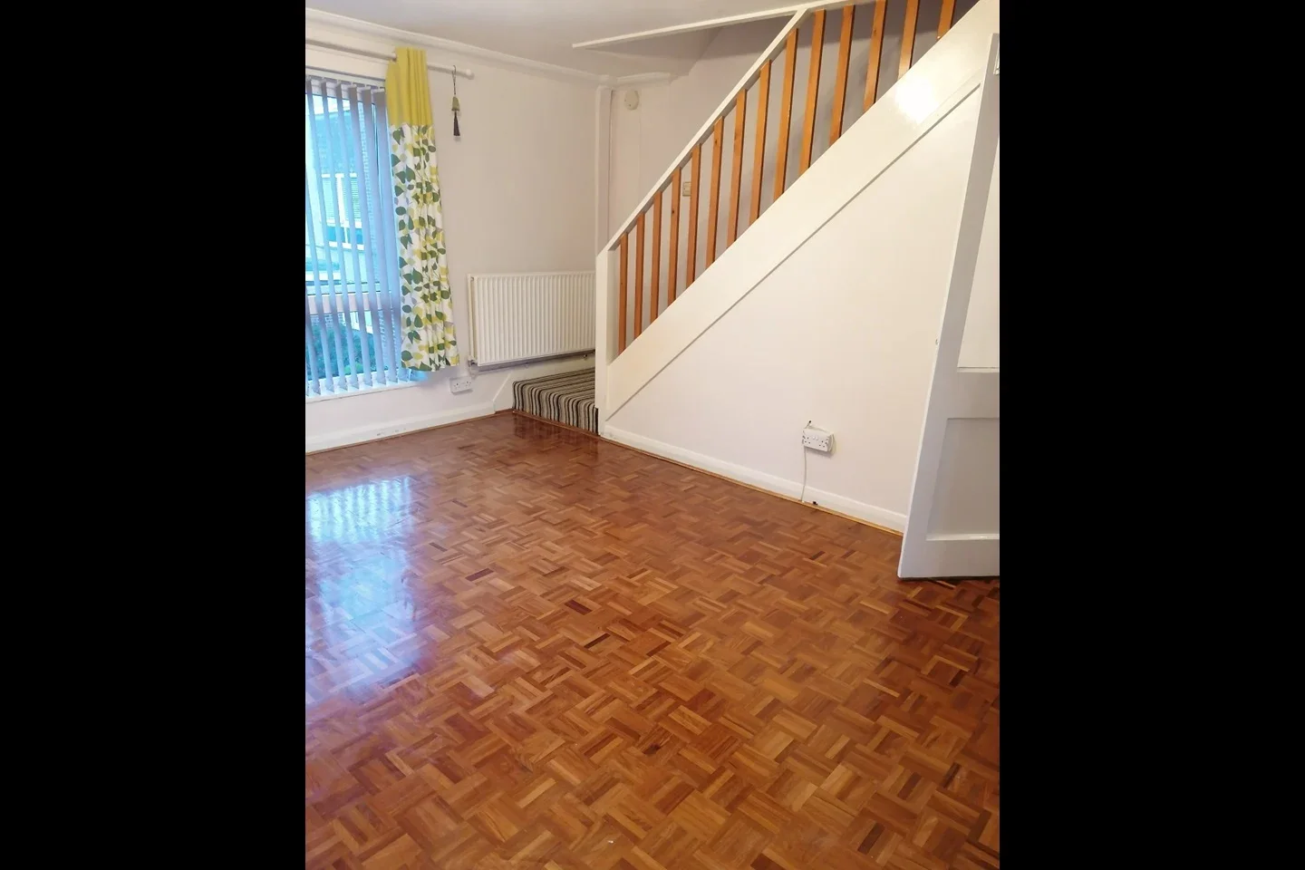 Flat Upton Dene in Greater London