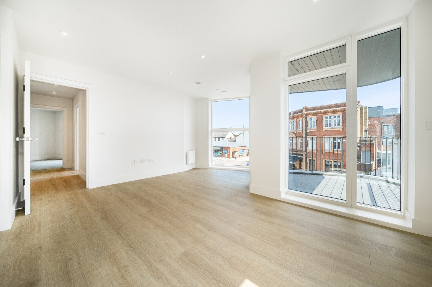 Flat Lion Road in Greater London