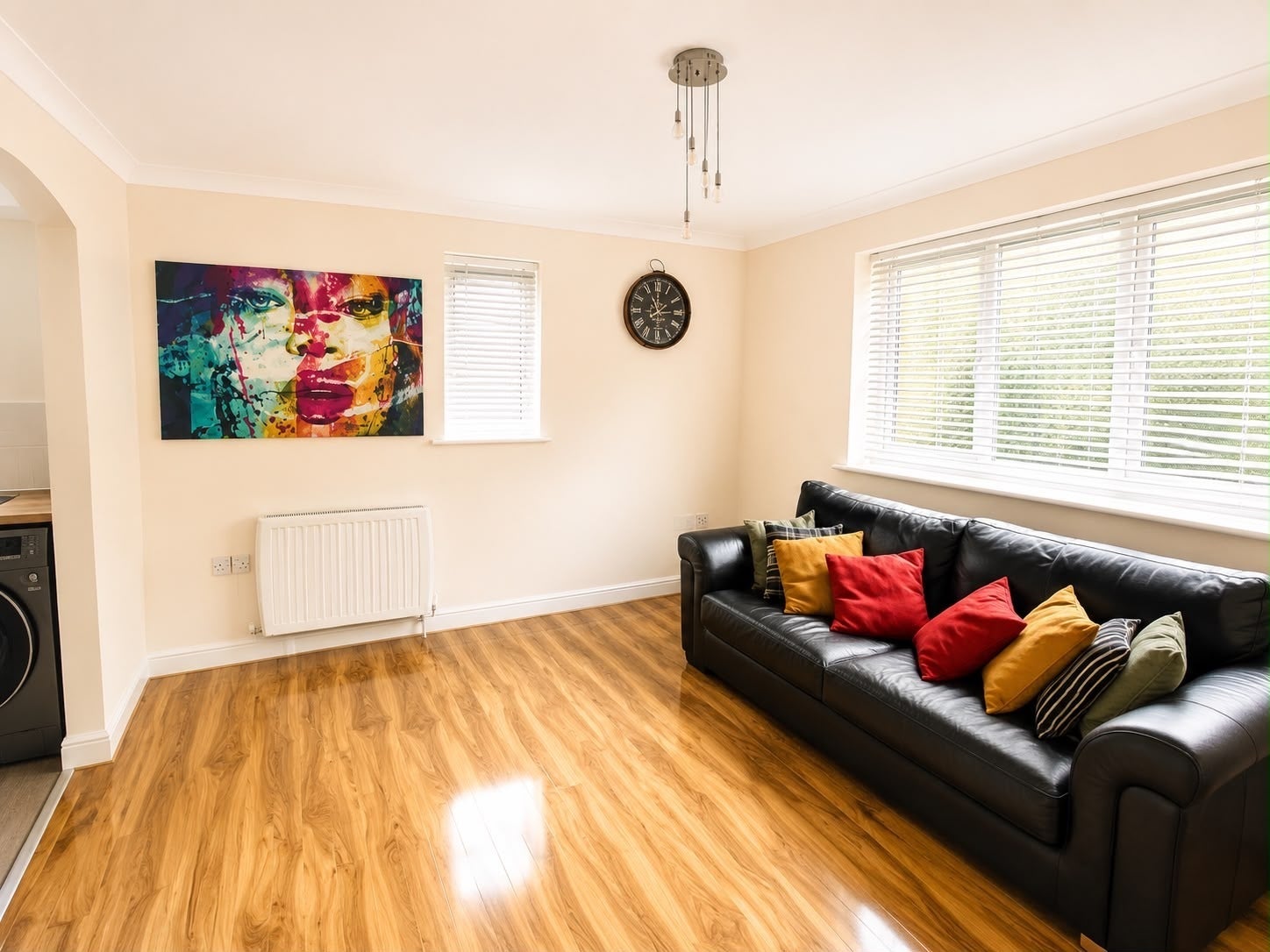 Flat Caspian Way in Purfleet-on-Thames