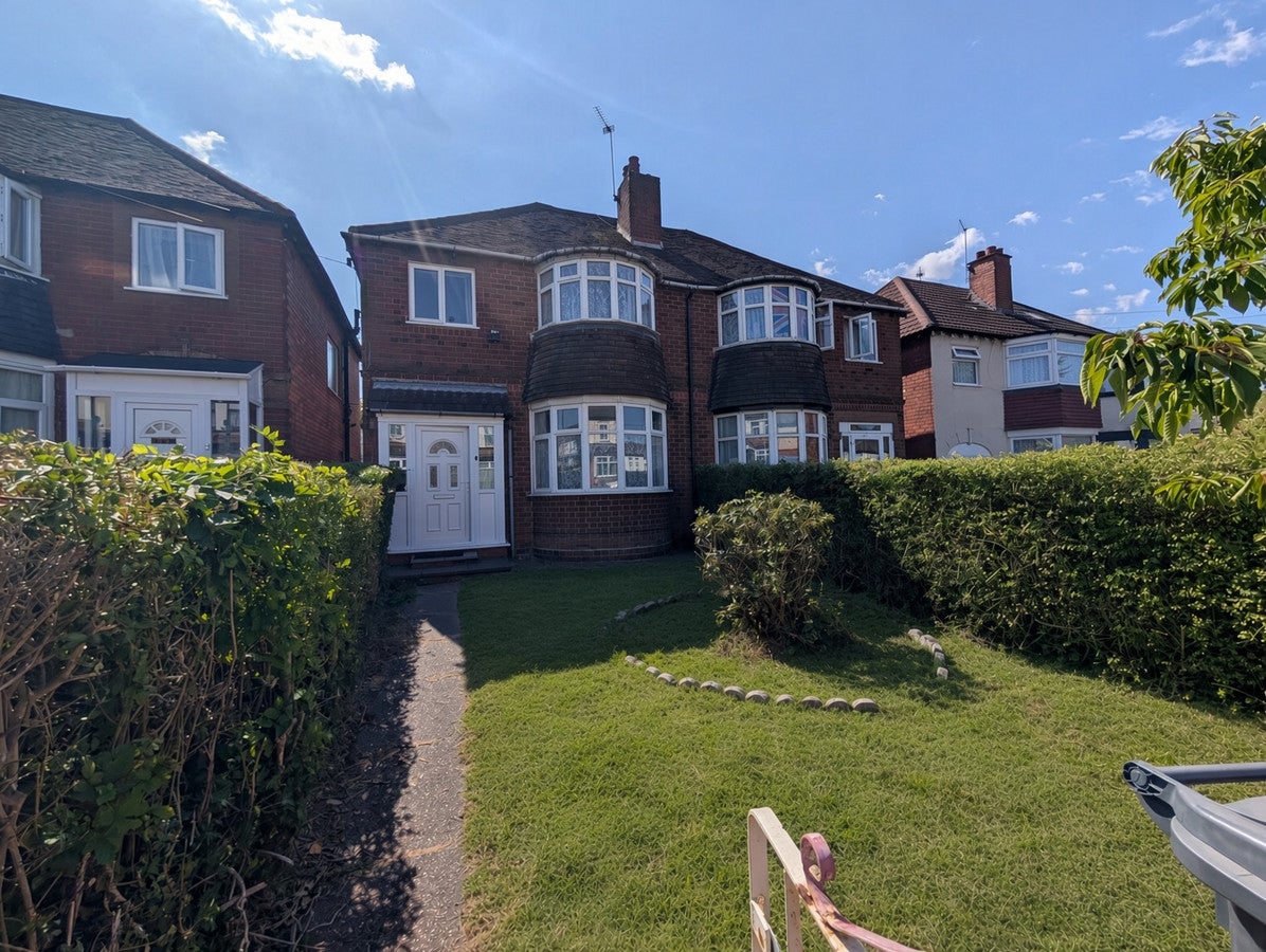 House Fordhouse Lane in Birmingham
