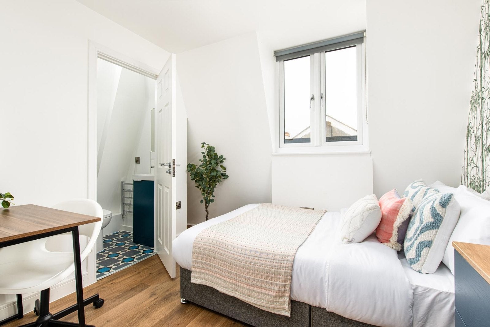 Room Westbourne Grove in Bristol