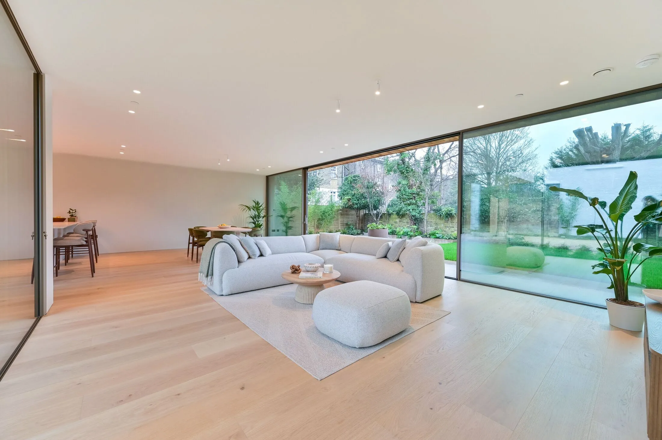 House Kidbrooke Park Road in Greater London