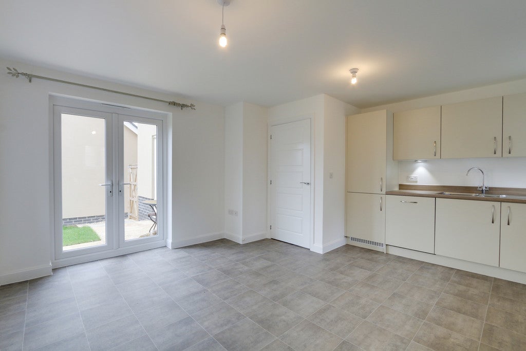 House Capra Close in Haccombe with Combe