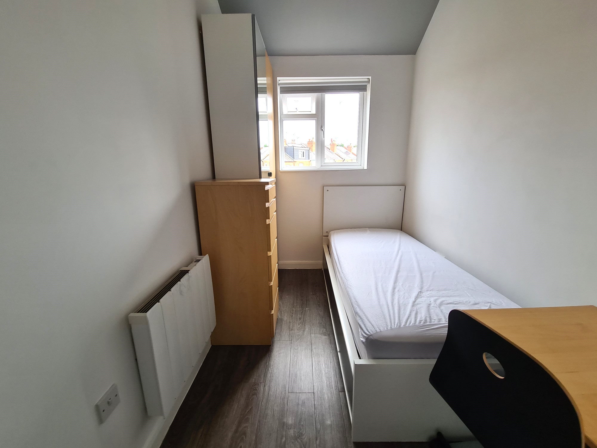 Room Gulson Road in Coventry