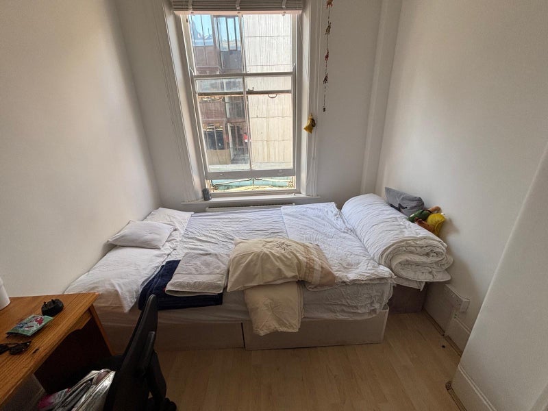 Room New Cavendish Street in City of Westminster