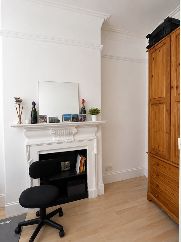 Room New Cavendish Street in City of Westminster