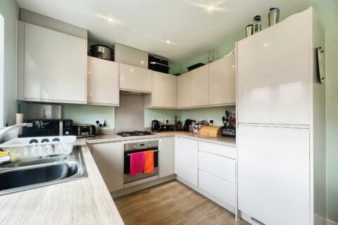 House Herrick Place in Basingstoke and Deane