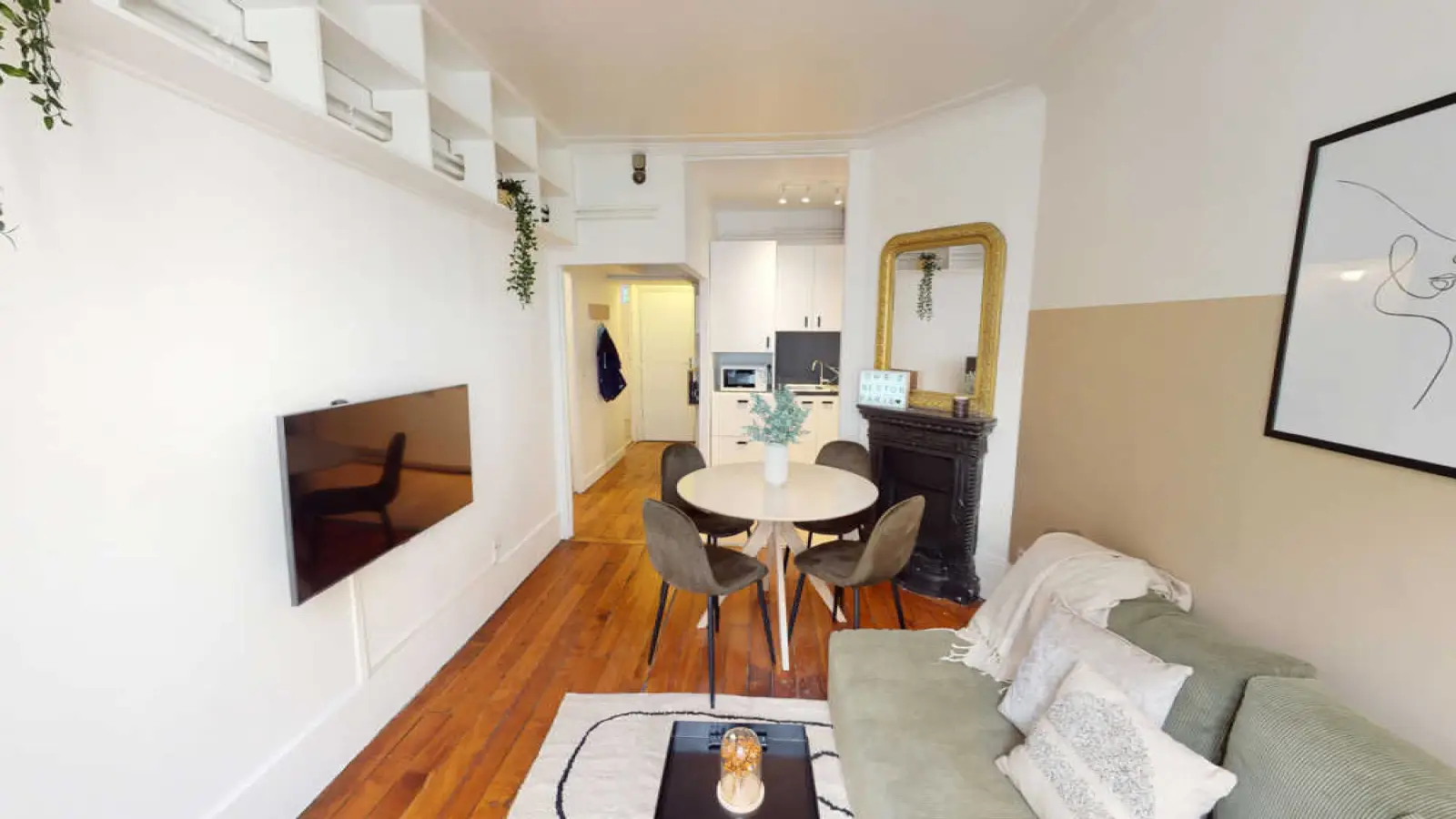 Appartement Rue de la Tour à Paris