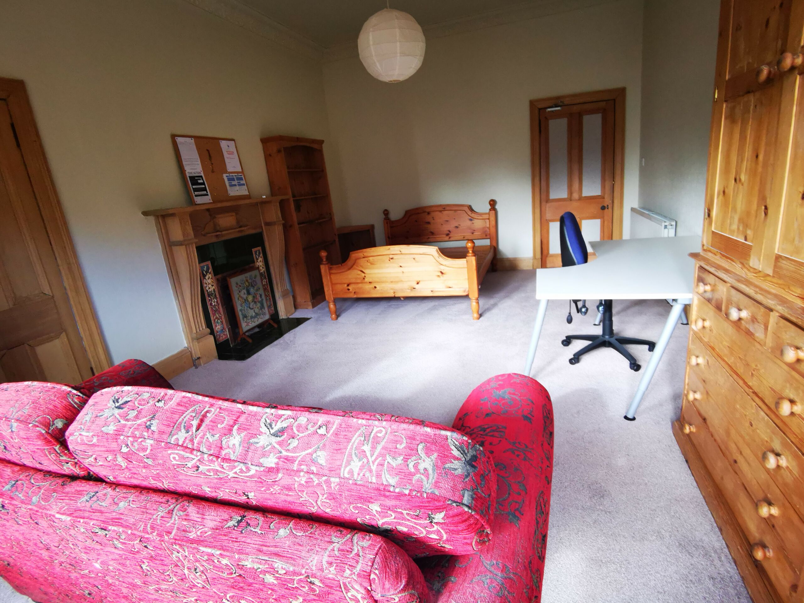 Flat Strathearn Road in City of Edinburgh