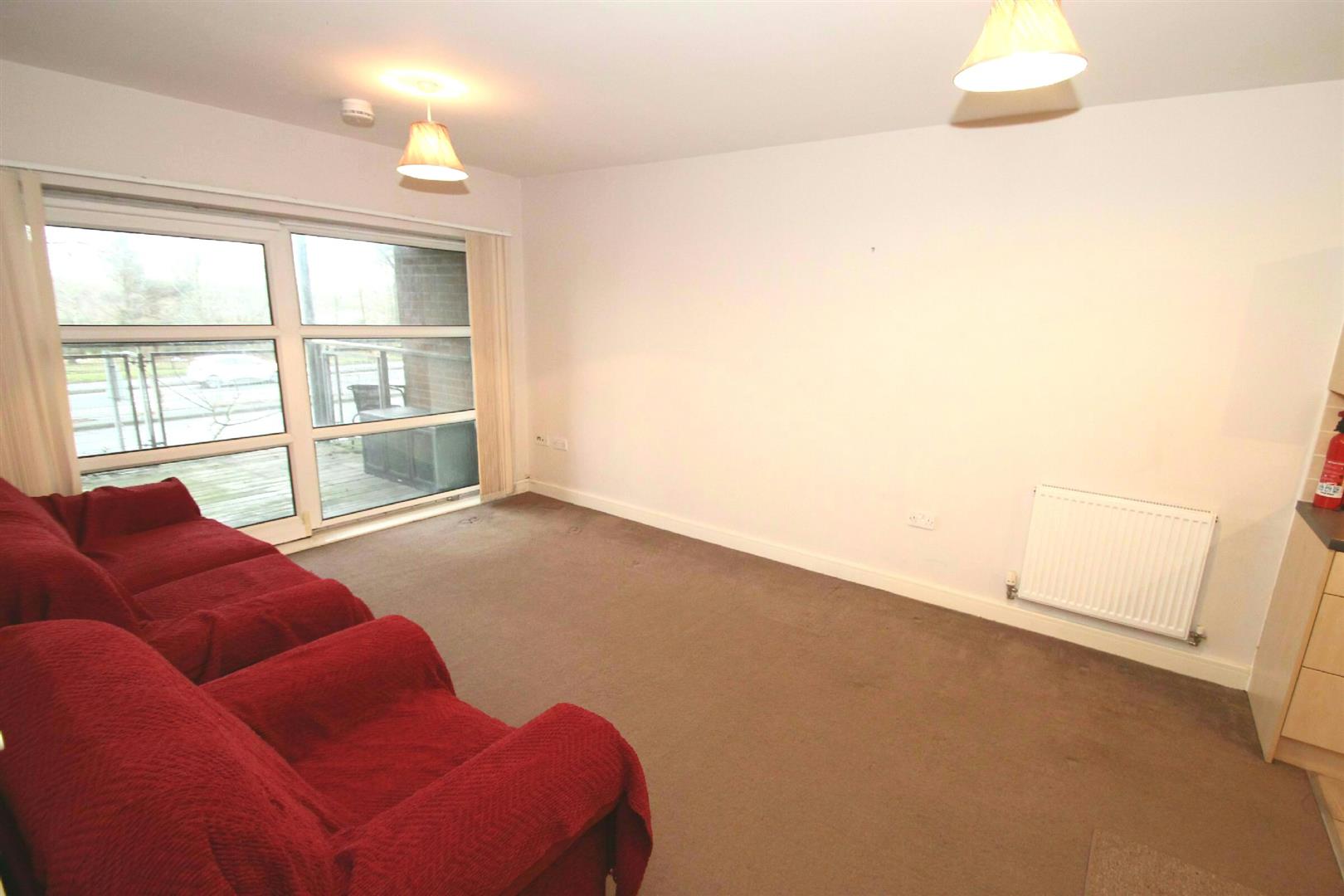 Flat Montmano Drive in Manchester