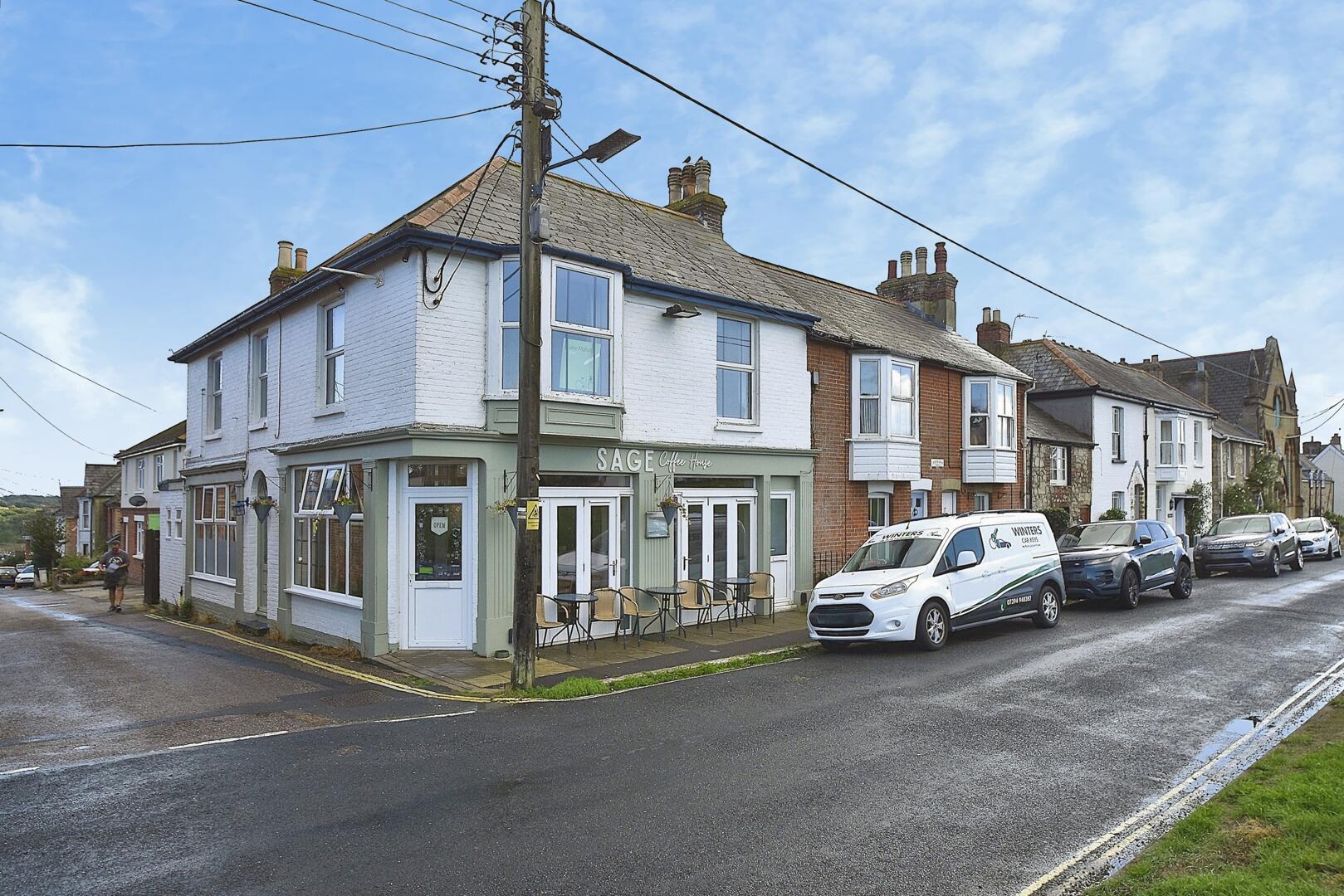Flat Lower Green Road in Ryde