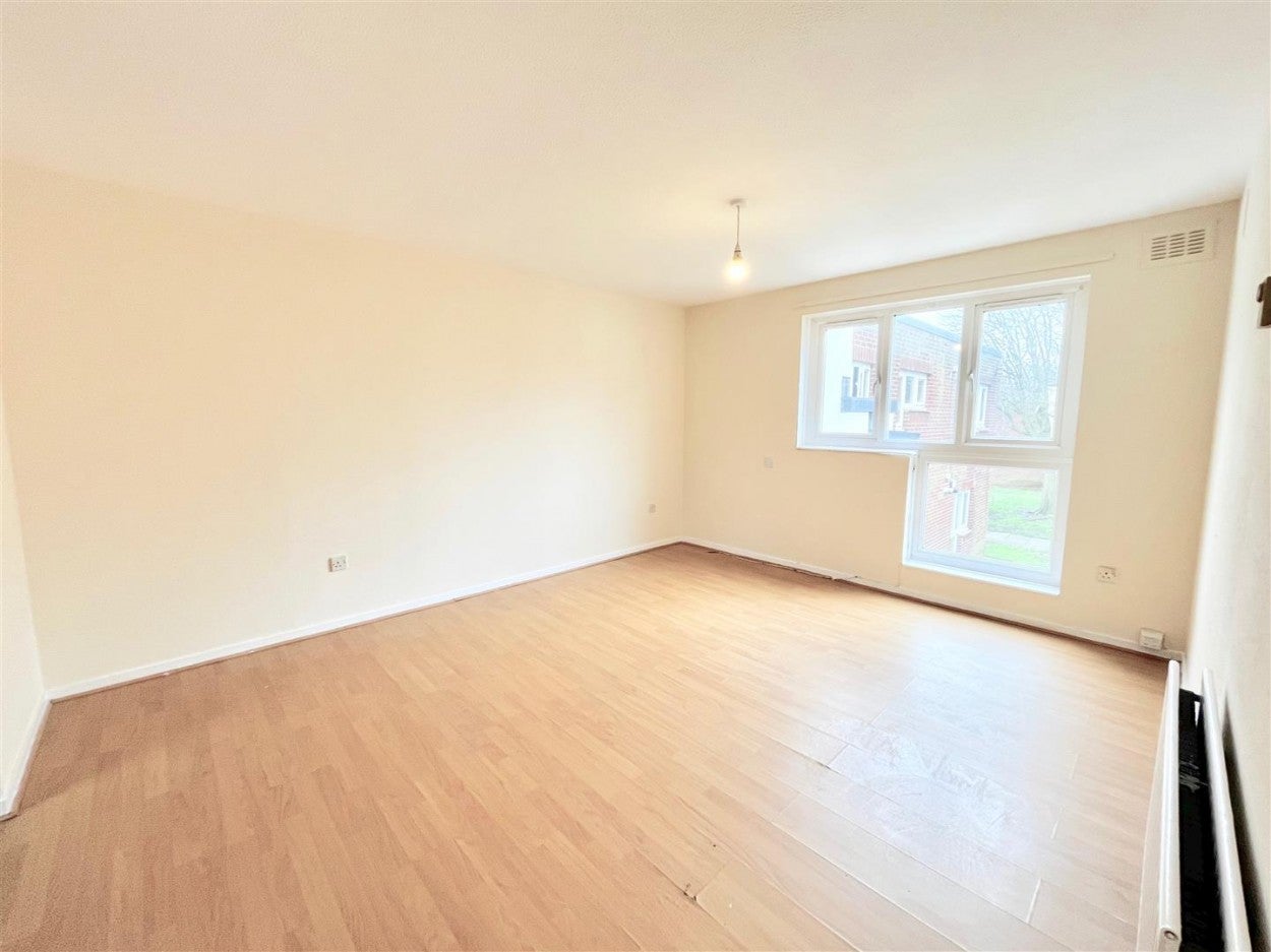 Flat Bensham Road in Gateshead