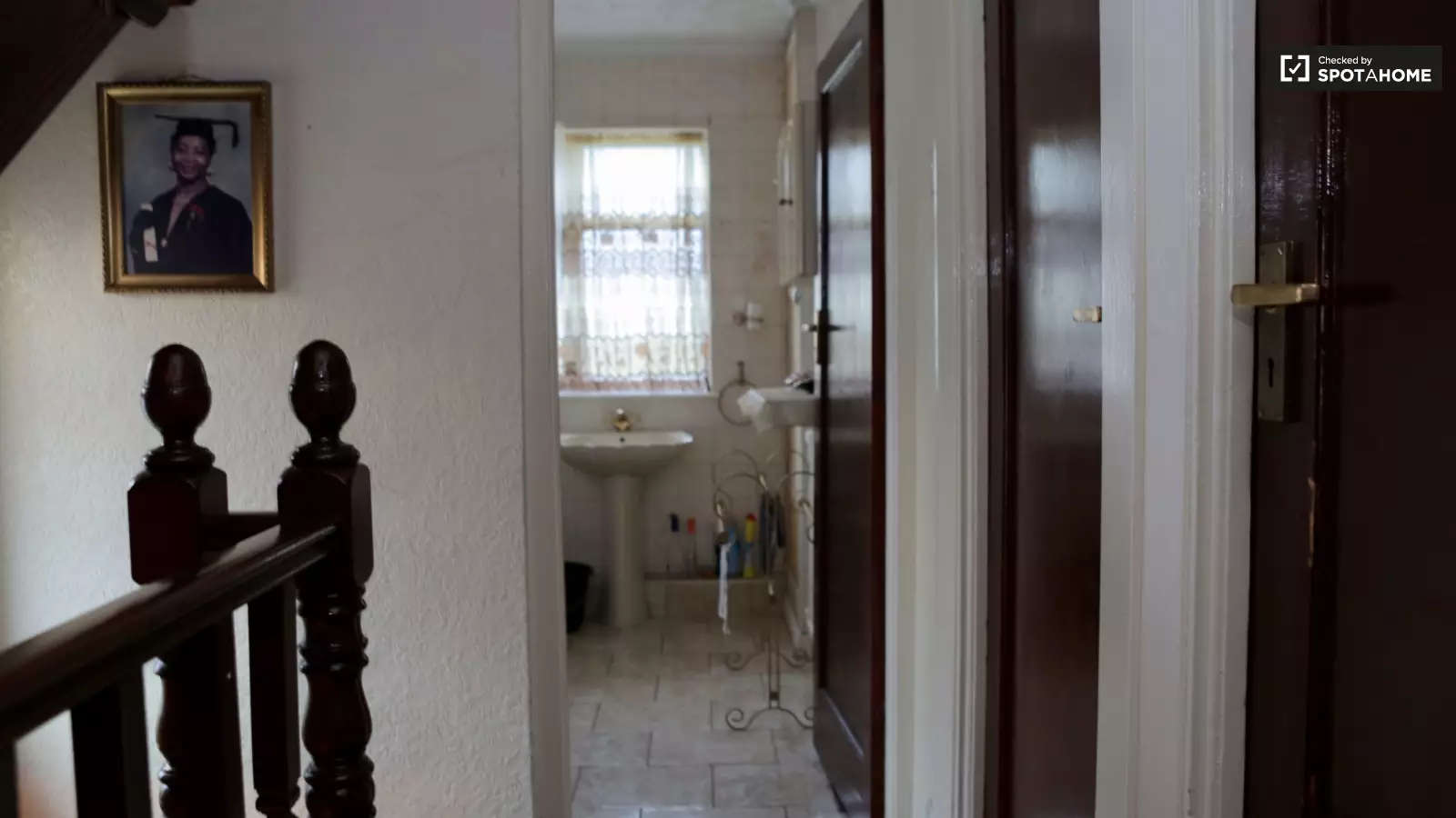 Room Chadville Gardens in Greater London