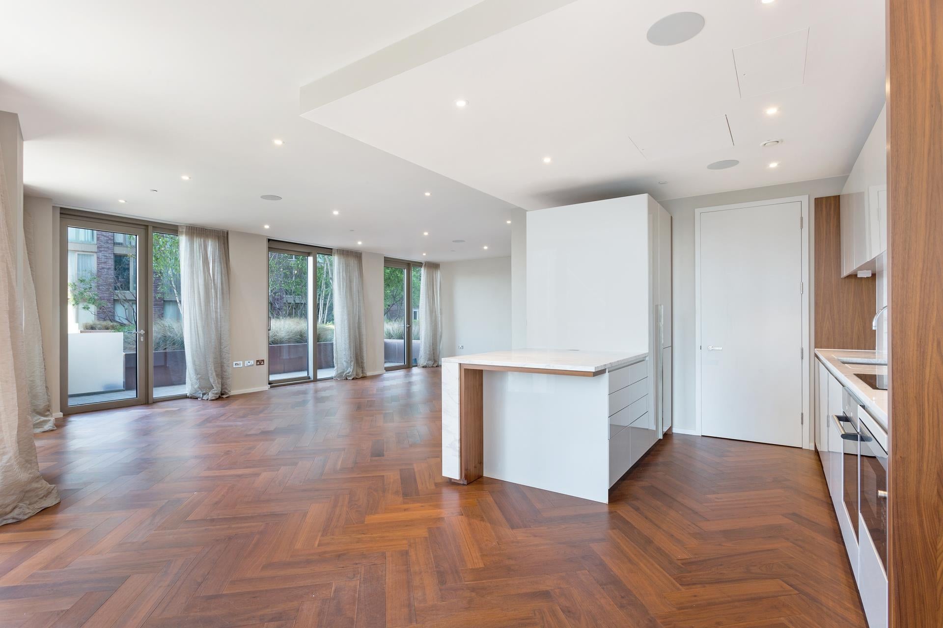 Flat New Union Square in Greater London