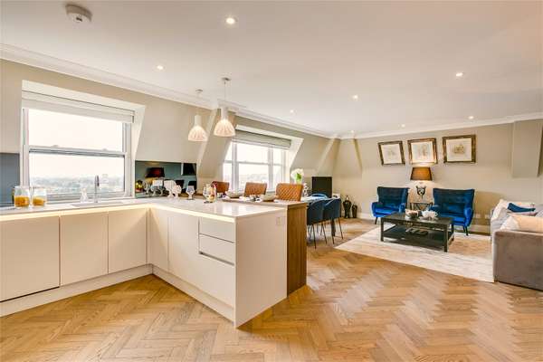 Flat Boydell Court in Greater London