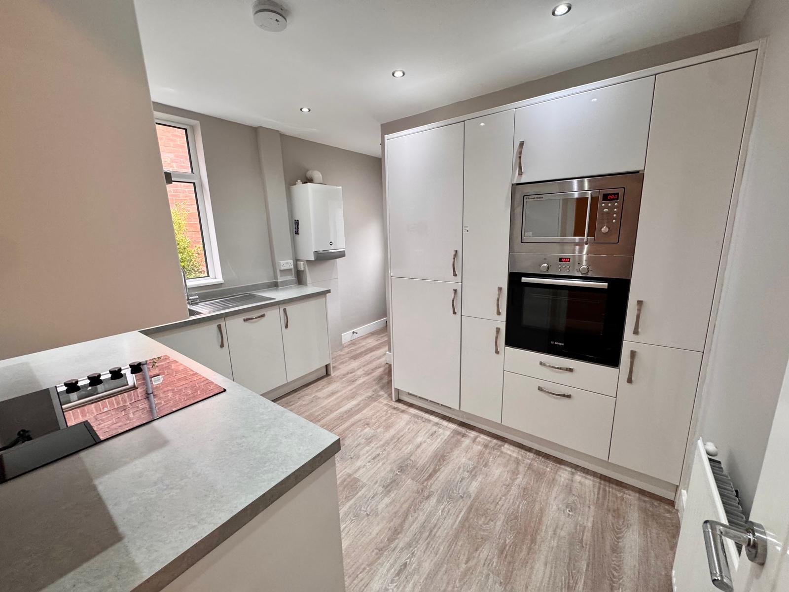 Flat Birchwood Avenue in Newcastle upon Tyne